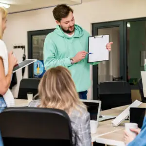 10) CORSO DI FORMAZIONE PER PREPOSTO SETTORE DI RISCHIO ALTO (24 ORE) RISCHIO MEDIO (20 ORE) RISCHIO BASSO (12 ORE)
